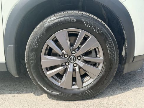 Used 2023 Nissan Pathfinder S AWD/4WD image 29