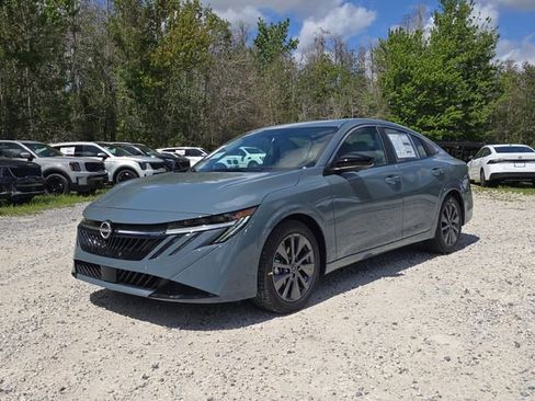 New 2026 Nissan Sentra SL w/ Floor Mat Package image 4