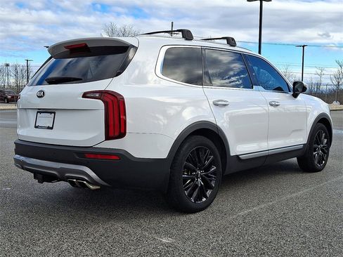 Used 2021 Kia Telluride SX w/ SX Prestige Package image 9