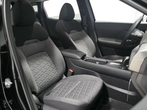 New 2026 Nissan Kicks SV image 15