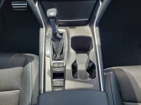 Used 2022 Honda Accord Sport image 16