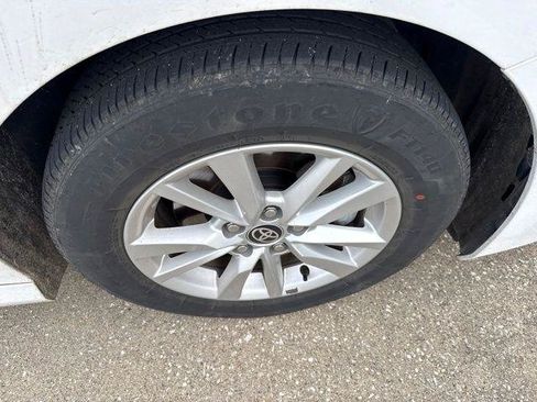 Certified 2025 Toyota Camry LE w/ Convenience Package FWD image 8