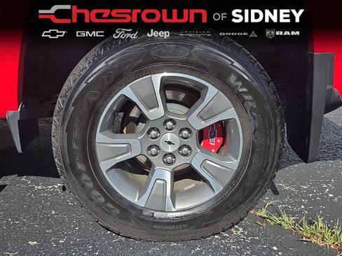 Used 2016 Chevrolet Colorado Z71 AWD/4WD image 17