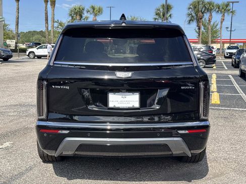 New 2026 Cadillac Vistiq Premium Luxury AWD/4WD image 4