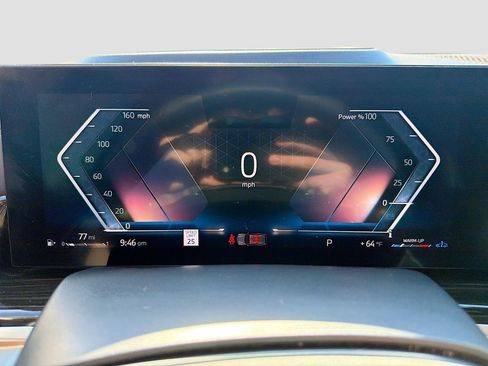 Certified 2025 BMW X7 xDrive40i w/ Premium Package image 44