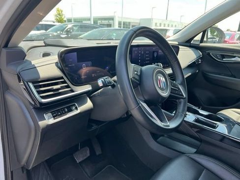 Used 2024 Buick Envision Preferred AWD/4WD image 9