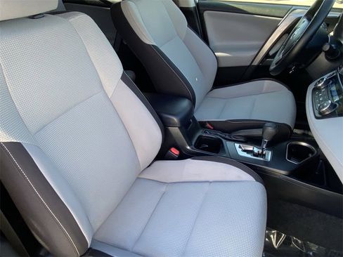 Certified 2018 Toyota RAV4 XLE image 13