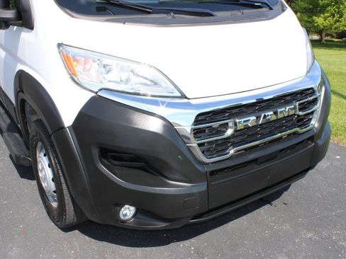 Used 2025 RAM ProMaster 2500 w/ U-Haul Equipment Group FWD image 3
