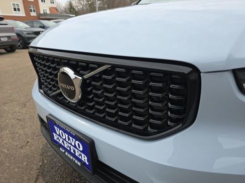 New 2026 Volvo XC40 B5 Plus w/ Protection Package Premier AWD/4WD image 12