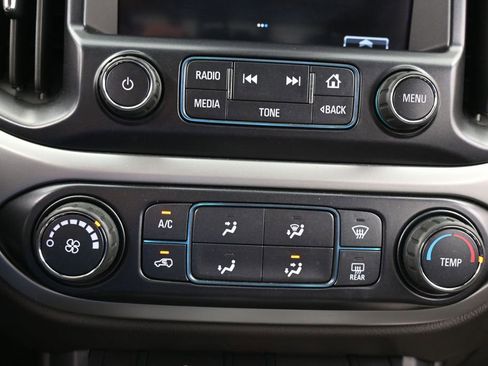 Used 2018 Chevrolet Colorado LT w/ Redline Special Edition AWD/4WD image 25