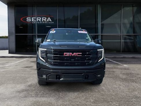 Used 2024 GMC Sierra 1500 Elevation w/ Elevation Premium Package AWD/4WD image 8
