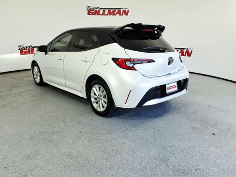 Used 2023 Toyota Corolla SE FWD image 7