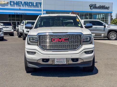 Used 2017 GMC Sierra 1500 Denali AWD/4WD image 6