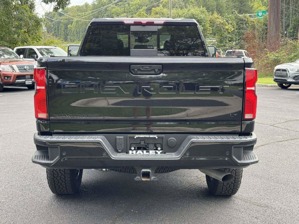 Used 2025 Chevrolet Silverado 2500 LT w/ Trail Boss Package AWD/4WD image 23