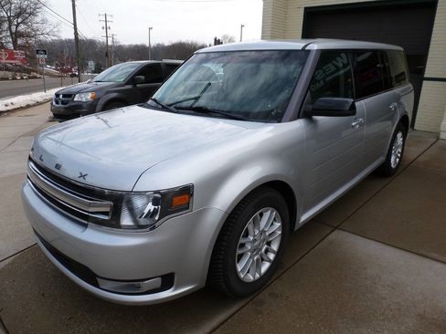 Used 2013 Ford Flex SEL image 4