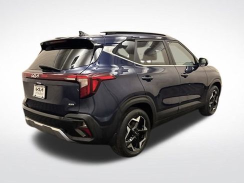 Used 2024 Kia Seltos EX AWD/4WD image 5