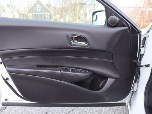 Used 2013 Acura ILX w/ Technology Package image 22