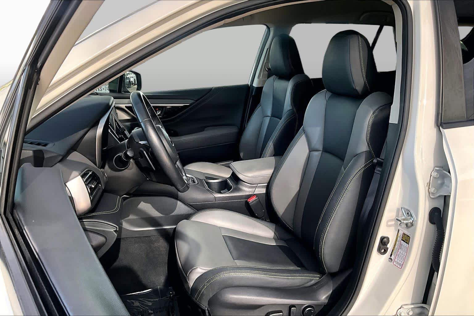 Used 2023 Subaru Outback Onyx Edition AWD/4WD image 8