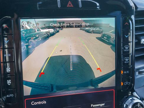 Used 2019 RAM 1500 Laramie RWD image 23
