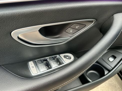 Used 2022 Mercedes-Benz E 350 Sedan image 20