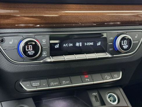 Certified 2023 Audi Q5 2.0T Premium Plus w/ Premium Plus Package AWD/4WD image 20