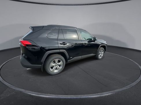 New 2025 Toyota RAV4 XLE image 16