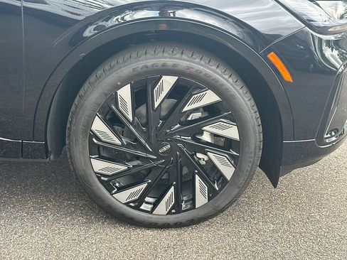 New 2026 Lincoln Nautilus Reserve w/ Jet Appearance Package AWD/4WD image 13