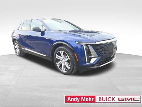 Used 2024 Cadillac Lyriq Tech w/ LPO, Floor Liner Package AWD/4WD image 2