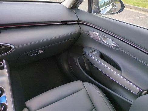 New 2026 Genesis GV70 2.5T Select image 15