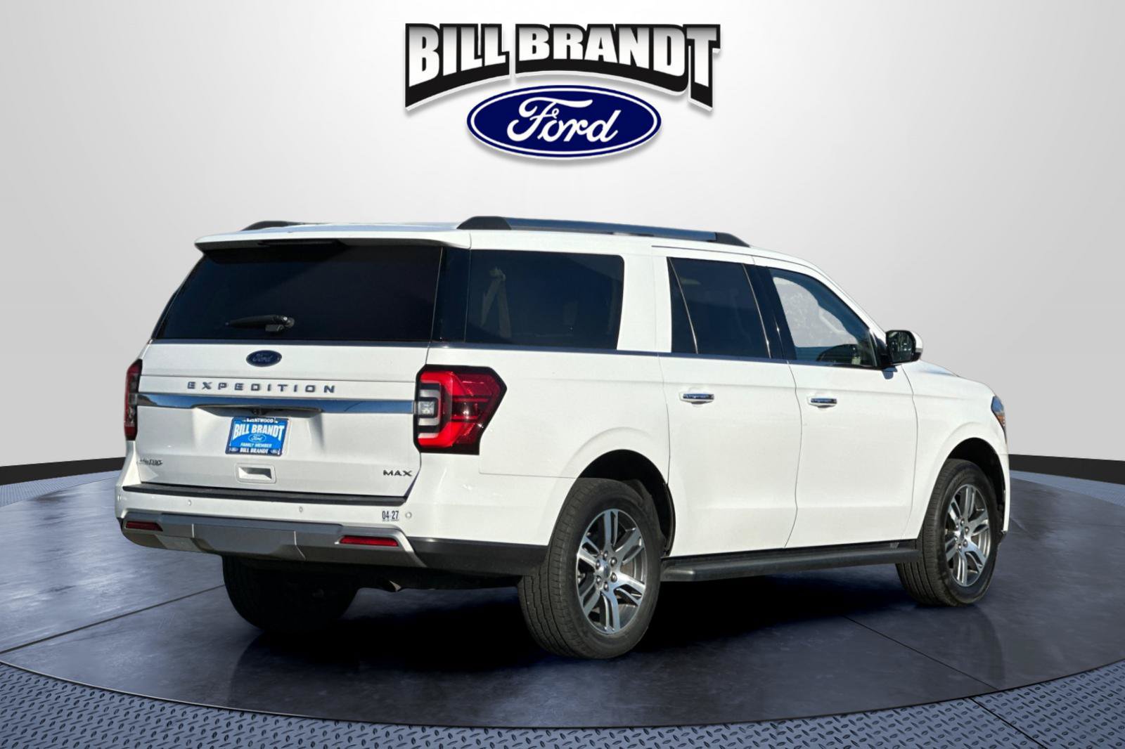 Used 2024 Ford Expedition Max Limited AWD/4WD image 3