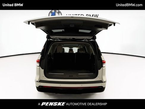Used 2024 Lincoln Navigator L Reserve AWD/4WD image 15