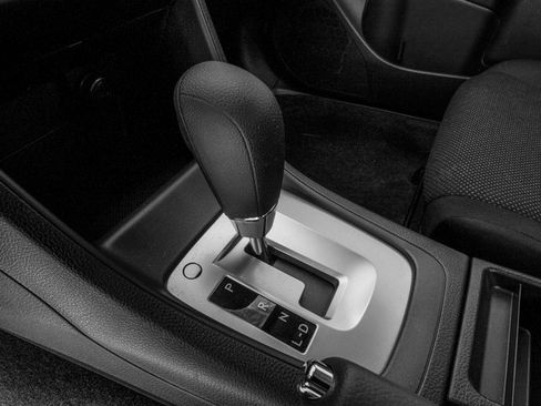 Used 2016 Subaru Impreza 2.0i Premium AWD/4WD image 13