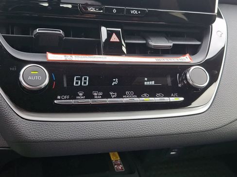 New 2026 Toyota Corolla SE FWD image 13