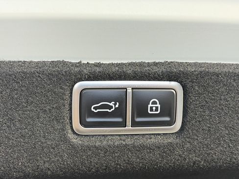 Used 2025 Hyundai Sonata Limited image 15