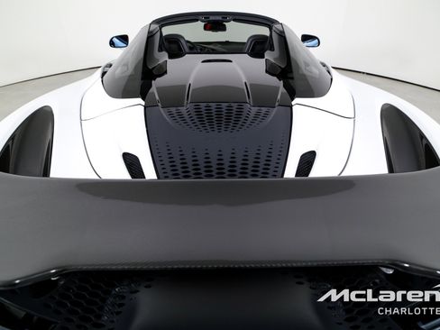 Used 2022 McLaren 765LT image 20