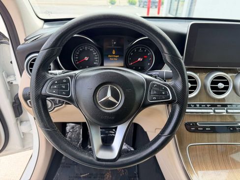 Used 2018 Mercedes-Benz GLC 300 image 17