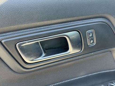 Used 2021 Ford Mustang Coupe RWD image 14