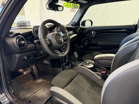 Used 2022 MINI Cooper John Cooper Works w/ Driver Assistance Package FWD image 9