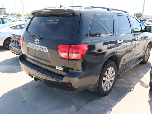 Used 2014 Toyota Sequoia Limited image 11