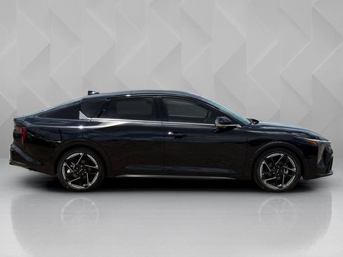 New 2026 Kia K4 GT-Line Turbo w/ GT-Line Premium Package FWD image 4