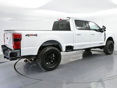 Used 2024 Ford F250 Lariat AWD/4WD image 7
