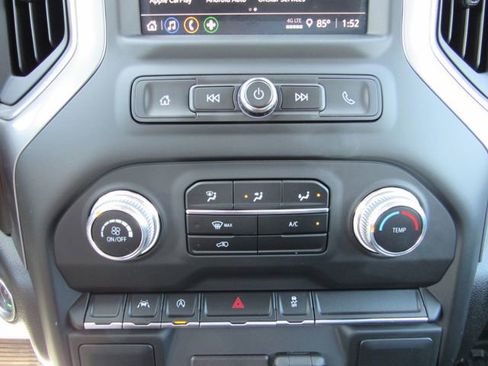 Certified 2023 GMC Sierra 1500 Pro AWD/4WD image 17