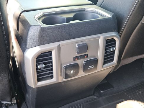 Used 2020 Ford F350 Lariat image 20