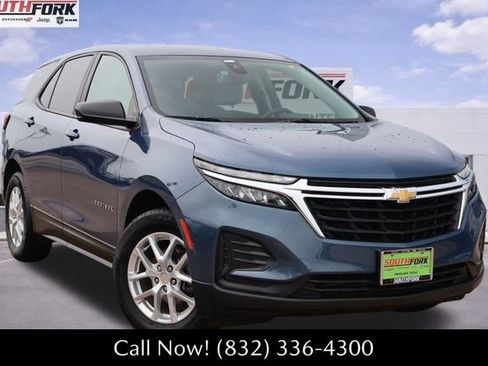 Used 2024 Chevrolet Equinox LS w/ LPO, Cargo Package FWD image 1