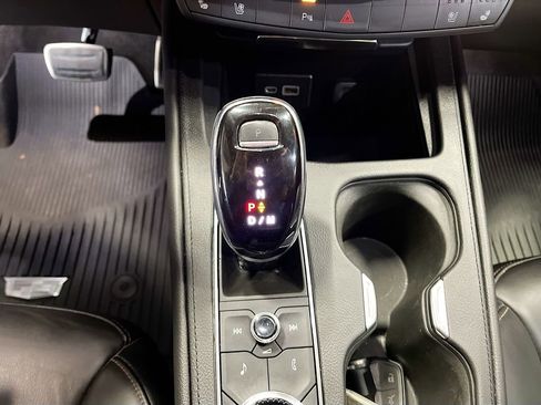 Used 2020 Cadillac XT4 Sport image 16