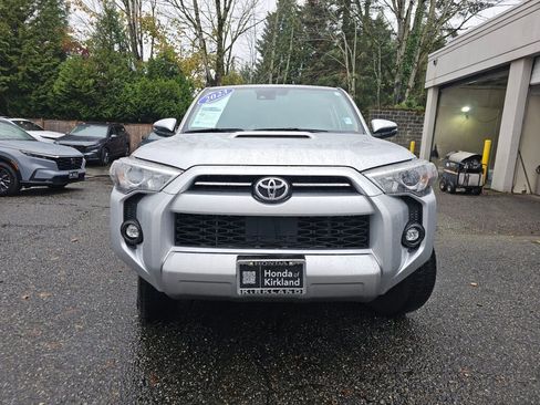 Used 2023 Toyota 4Runner TRD Off-Road Premium image 3