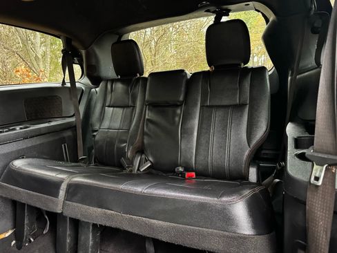 Used 2018 Dodge Grand Caravan GT image 13