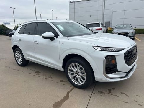 New 2026 Audi Q3 quattro 2.0T AWD/4WD image 8