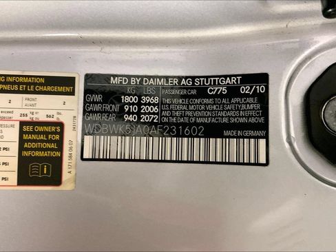 Used 2010 Mercedes-Benz SLK 350 image 28