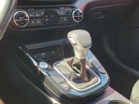 Used 2023 Kia Soul GT-Line FWD image 27